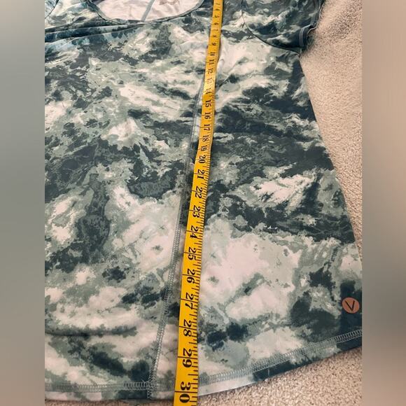 Lane Bryant Livi Activewear Womens’s 18/20 Long Teal and White Stretch Top - Picture 5 of 6